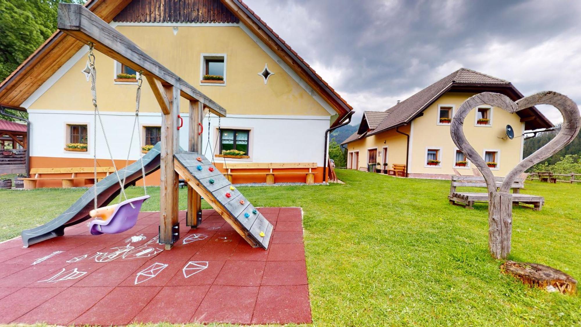 Apartmán Tourist Farm Gradisnik Solčava Exteriér fotografie